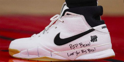 Ramai-ramai Bikin Tribute untuk Kobe Bryant Via Sneaker thumbnail